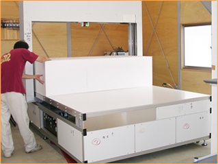 フォームカッター